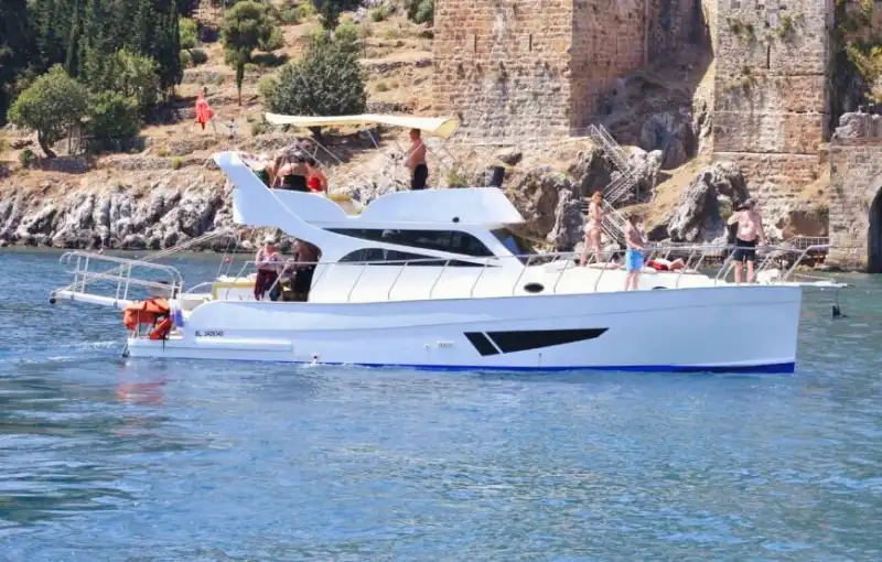 Private Boat in Alanya’s Unique Nature