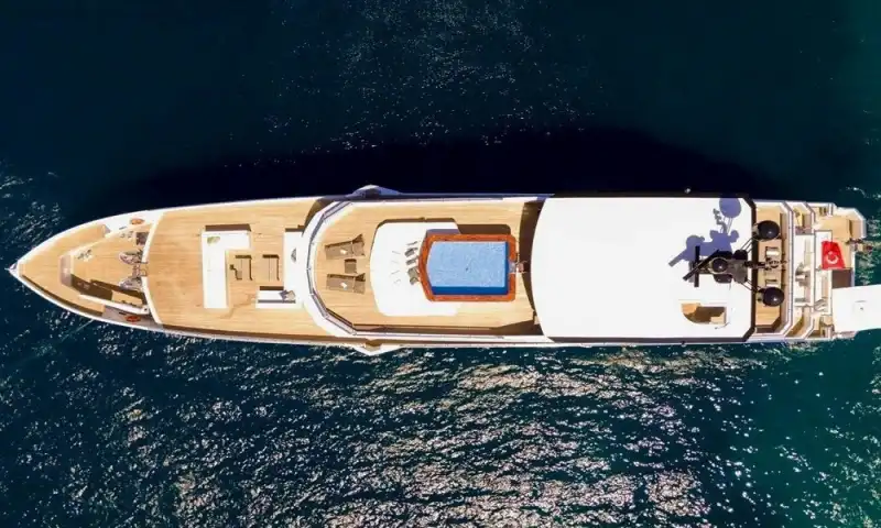 Gezi ve Yüzme Turlarına Uygun Fethiye'de Geniş ve Modern Motoryat