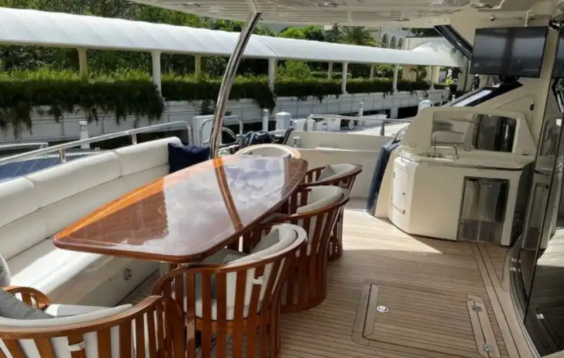 Bodrum’un İncisinde Lüks Bir Deneyim: 32 Metrelik Motoryat ile Mavi Yolculuk