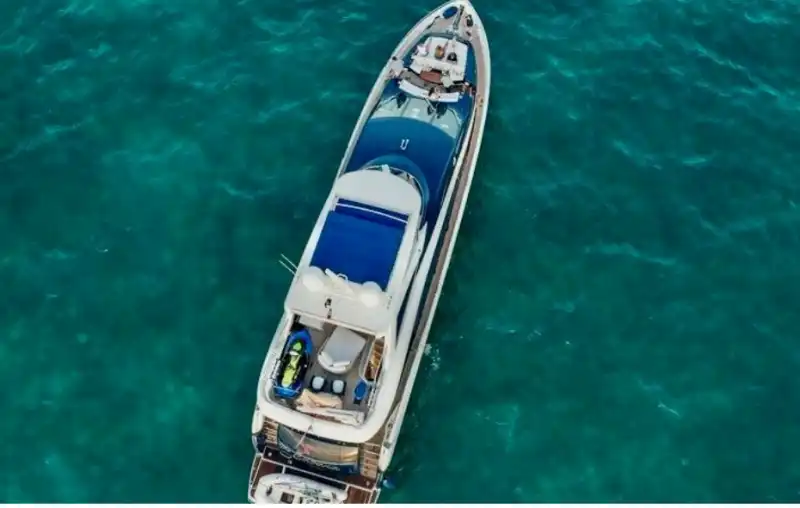 Bodrum’un İncisinde Lüks Bir Deneyim: 32 Metrelik Motoryat ile Mavi Yolculuk