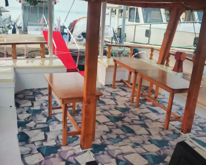 Antalya'da Günübirlik 16 Metrelik Tekne: Doğum Günleri ve Gezi Turları için İdeal