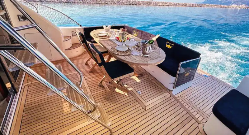 Роскошное Плавание и Частные Мероприятия на Моторной Яхте Antalya Princess