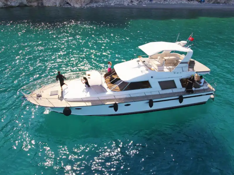 Blue Cruise on a Custom-Built Motor Yacht in Antalya: 3 Cabins, Comfortable Experience for 6 Guests