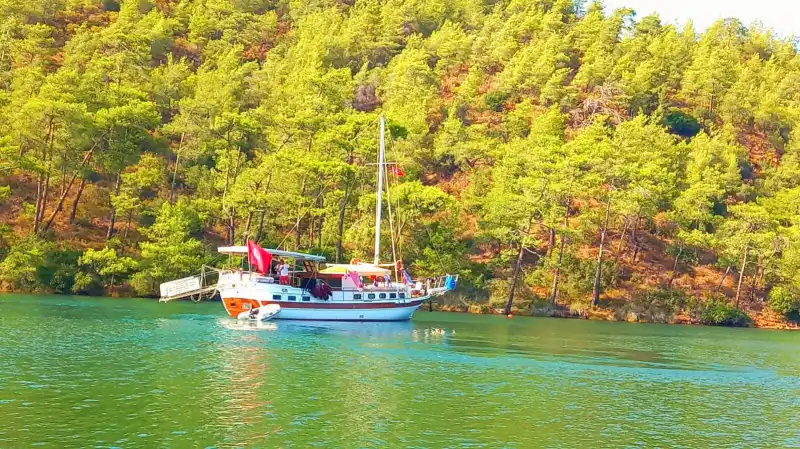 Luxury Blue Cruise Experience on a 17-Meter, 3-Cabin Comfortable Gulet in Bodrum