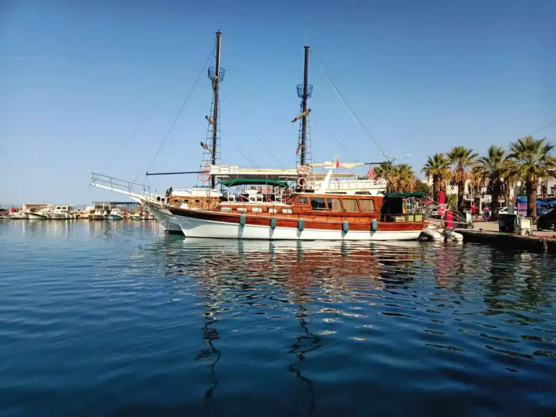 18-Meter Custom-Built Boat Designed to Explore Bodrum’s Stunning Bays