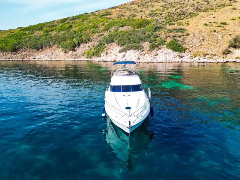 Bodrum'da Konforlu ve Modern, 18 Metre, 3 Kabinli Full Refit Motoryat
