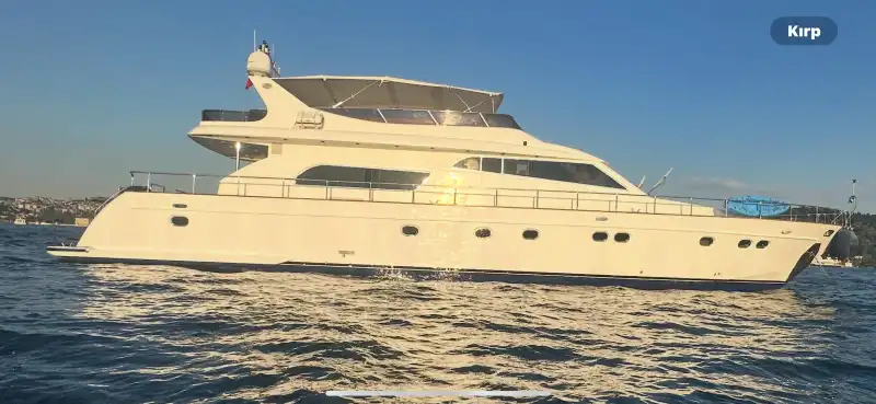 Bodrum'da Geniş Gruplara Uygun, 27 Metre, 3 Kabinli Şık Motoryat