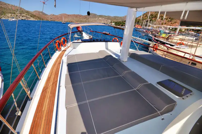 Marmaris Bozburun'da 6 Kabinli 12 Kişilik 24 Metrelik Gulet
