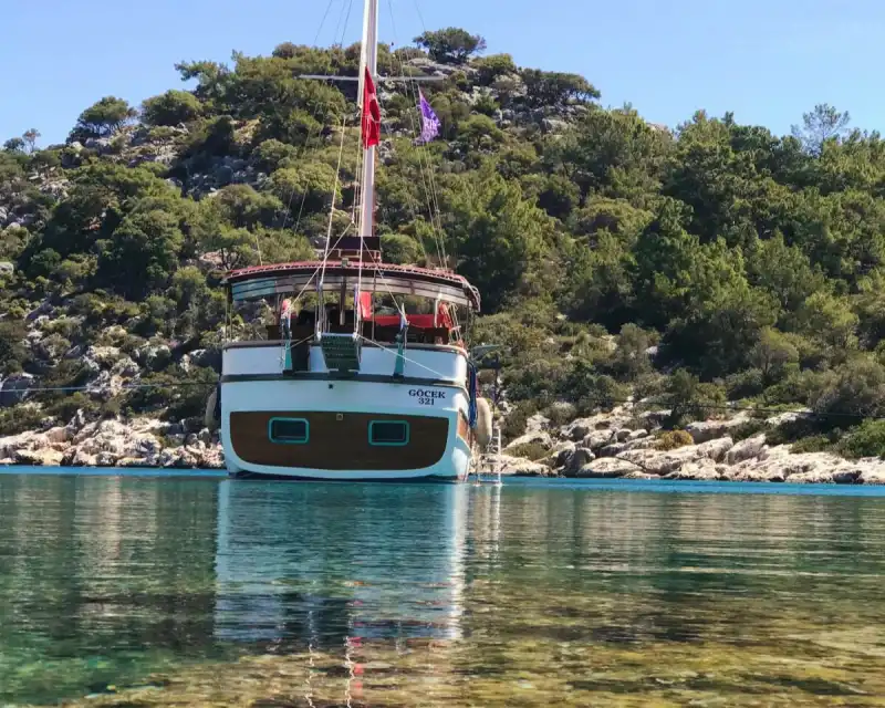 Эксклюзивный 16-метровый гулет для 8 гостей