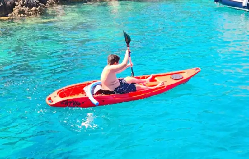 Роскошные почасовые туры на 18-метровой эксклюзивной лодке в Фетхие