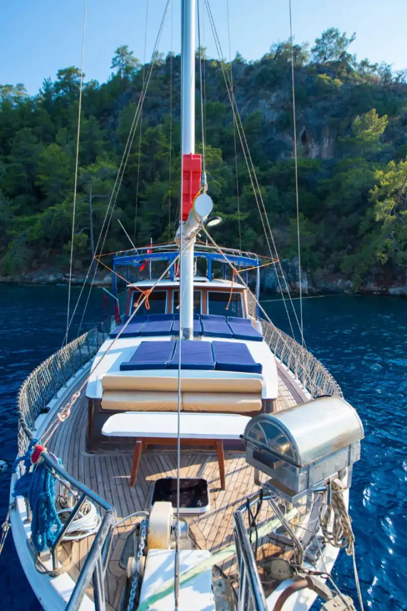 Аренда яхты с ночёвкой в Гёджеке (до 6 гостей) | Маршрут «12 островов», топливо включено