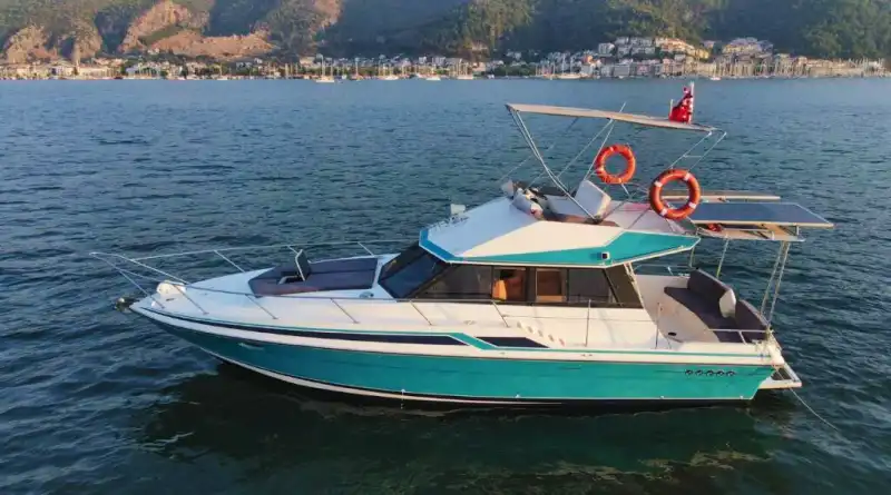 Lüks ve Hızlı! 12 Metrelik Özel Yapım Motoryat ile Denizde Özgürlük