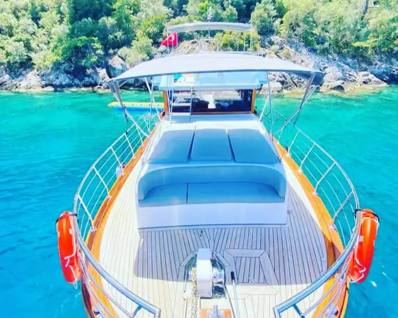 Hourly & Daily Boat Rental in the Stunning Waters of Fethiye