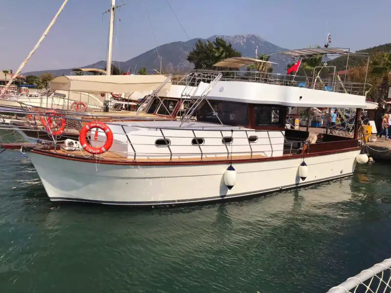 Hourly & Daily Boat Rental in the Stunning Waters of Fethiye