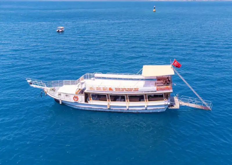 Perfect for Bachelor Parties, Birthdays & Group Boat Tours