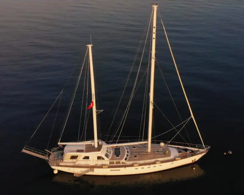 Частная аренда гулеты в Фетхие: Комфорт, роскошь и опытный экипаж!