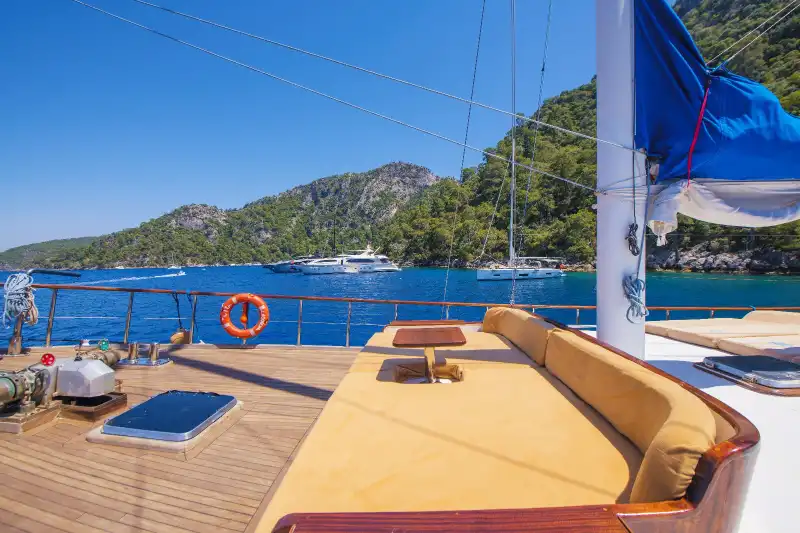 Fethiye’nin Mavi Sularında 24 Metrelik Gulet ile Konforlu Tatil!