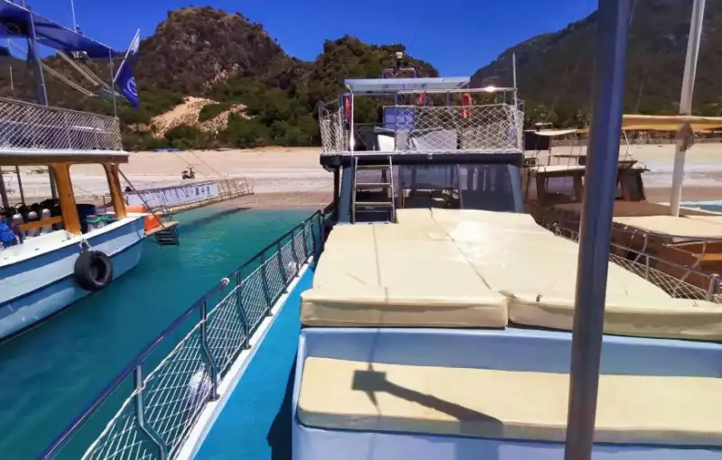 An Unforgettable Day with an 18-Person VIP Boat in Ölüdeniz, Muğla