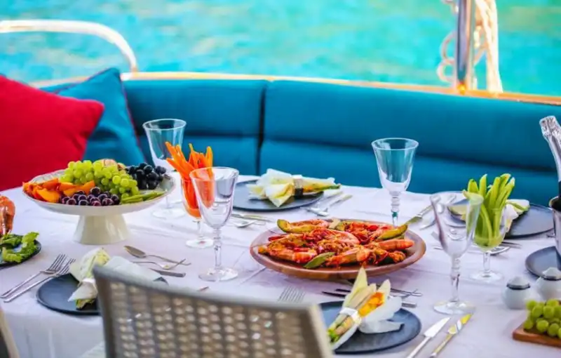 19-Meter Luxury and Comfortable Motor Yacht in Fethiye’s Turquoise Waters