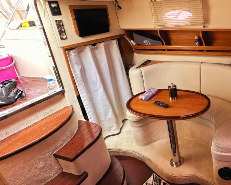 Göcek’in Maviliklerinde 8 Kişilik Motoryat Kiralama Deneyimi