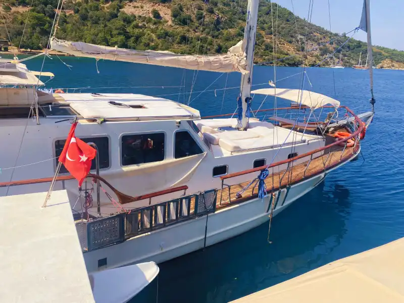 3-каютный гулет на 6 человек – комфорт и природа вместе