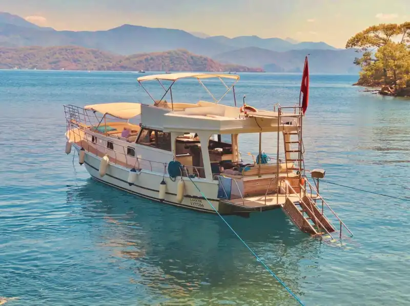 Daily & Overnight Gulet Tours – Unforgettable Moments in Göcek!