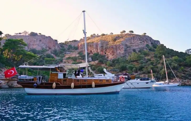 Daily & Overnight Gulet Tour in Göcek – Exclusive 2-Cabin Holiday!