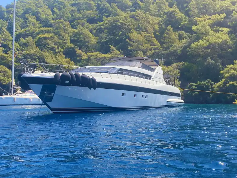 33-Meter Mausto 5-Cabin Ultra Luxury Yacht for Up to 10 People in Göcek