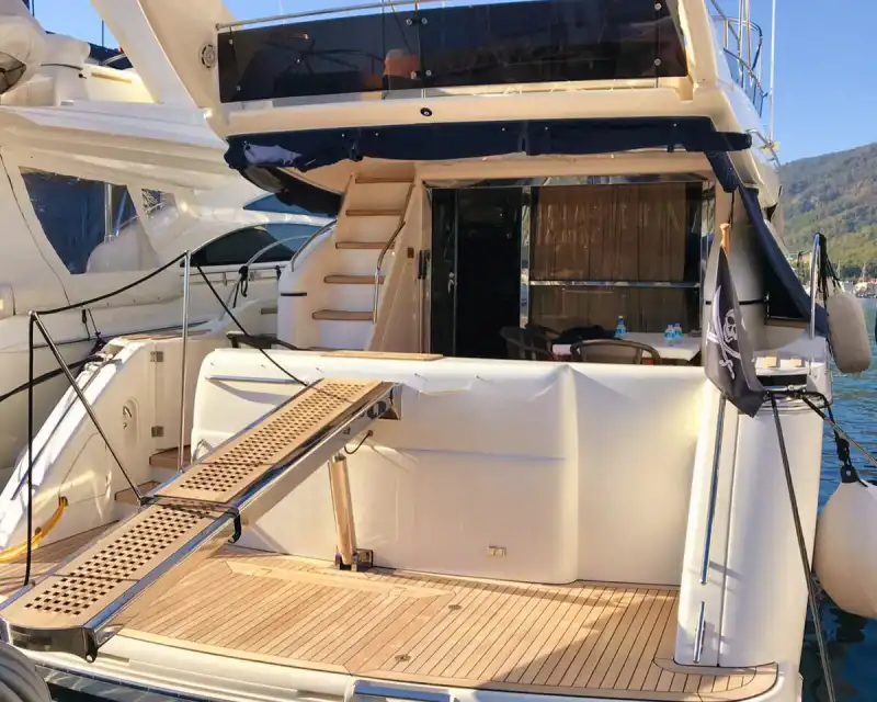 Göcek’te Denizin Tadını Çıkarın – Princess Motoryat ile VIP Hizmet