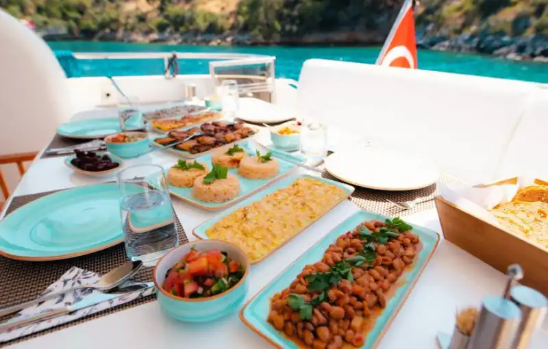 Accommodation or Daily Sea Adventure with Princess Yacht for 12 People