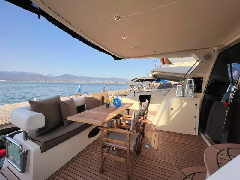 Luxury Italian Motor Yacht Rental in Göcek