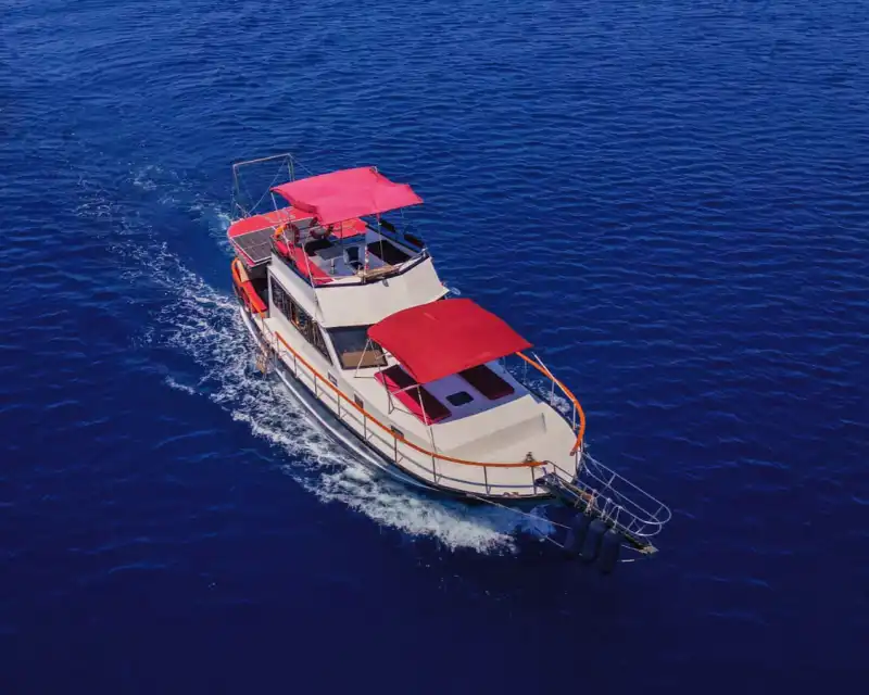 Çift Kişilik Yataklı 2 Kabin: Romantik ve Huzurlu Bir Deniz Turu