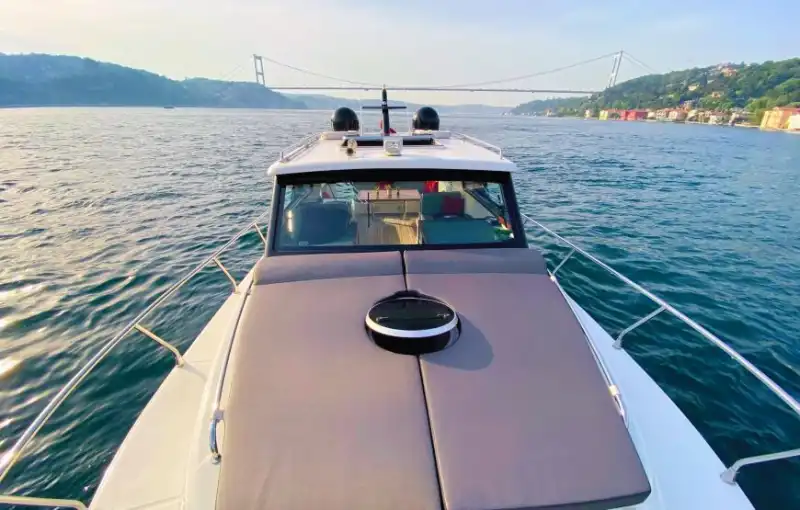 Anadolu Hisarı Yacht Charter