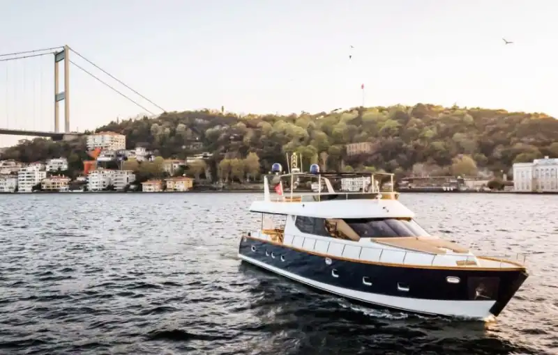 The Perfect Choice for Private & Corporate Events on a 20-Meter Yacht in Istanbul!