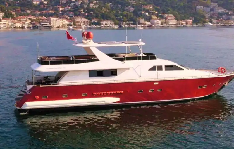 Отправьтесь из Тарабья на индивидуальной яхте в незабываемый круиз