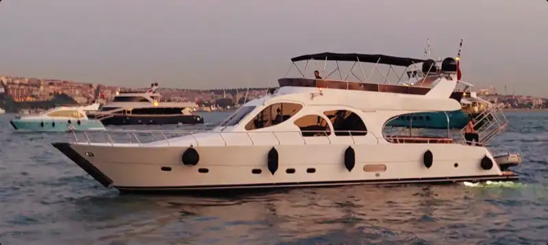 Bebek’ten Hareket Eden Özel Yat ile Romantik ve Eğlenceli Anlar