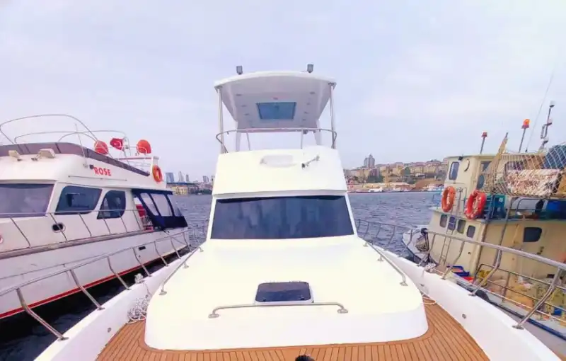 VIP Sea Tour in the Historic Waters of the Golden Horn