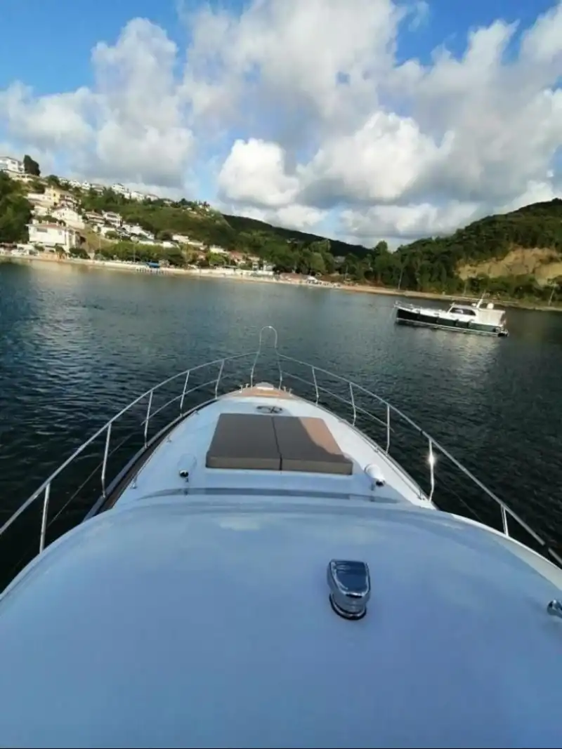 Lüks ve Özel: İstanbul'da Sevdiklerinizle Özel Bir Deniz Turu