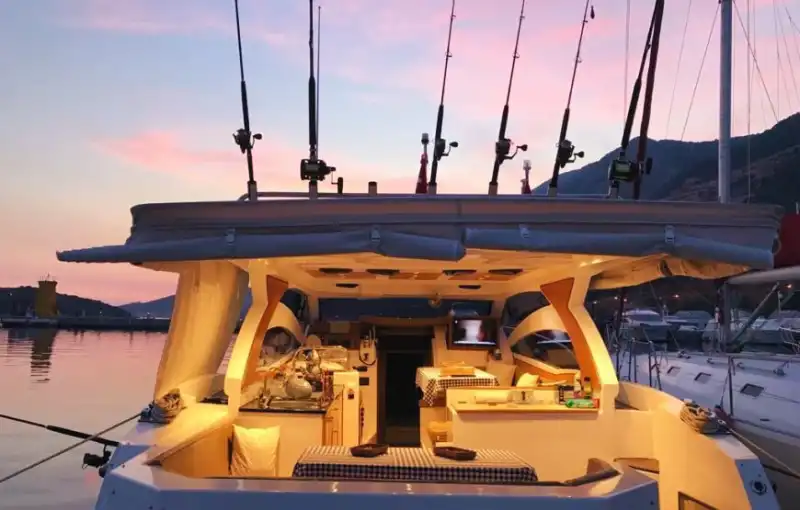 Аренда экономичной яхты в Каше – доступная роскошь!
