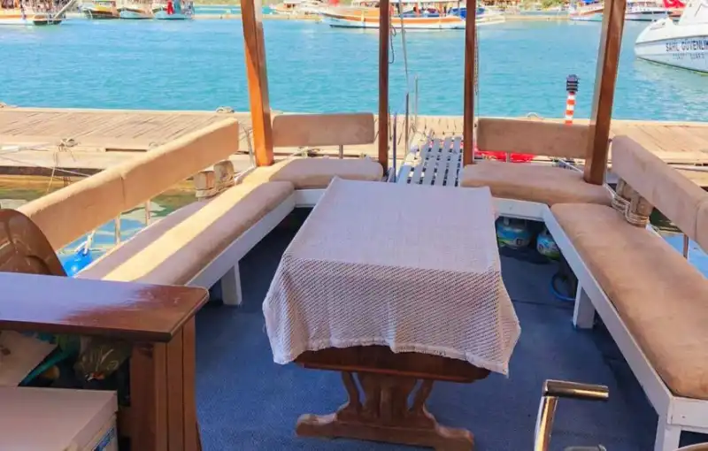 Почувствуйте свободу моря! Аренда частной яхты (8 человек) в Кекова