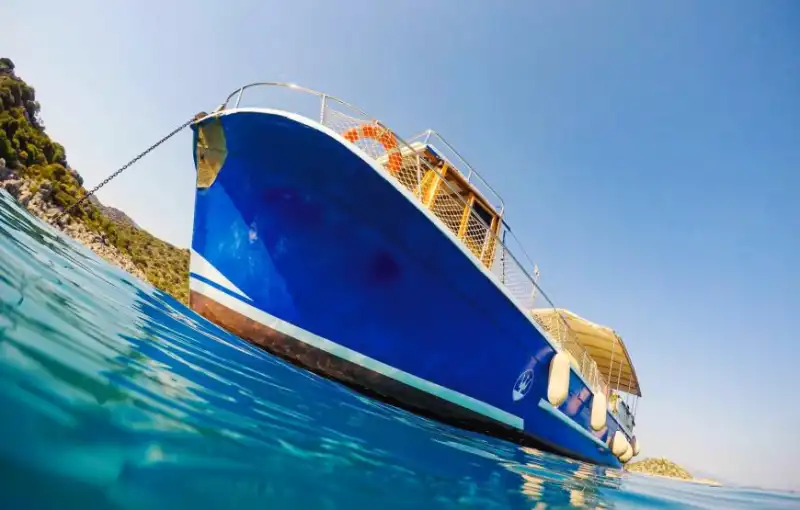 От предложений до дней рождений: Идеальная морская прогулка в Кекова