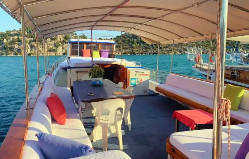 От предложений до дней рождений: Идеальная морская прогулка в Кекова