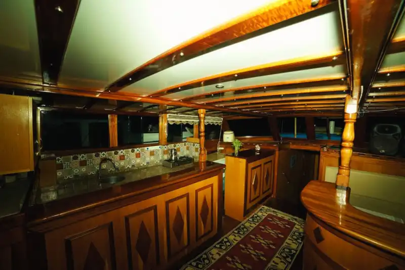 Эксклюзивная гулета в Кекова: 6 кают, 12 гостей, полная роскошь