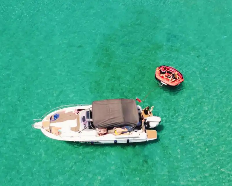 Скорость и комфорт в Кушадасы: Прокат катера Karnic!