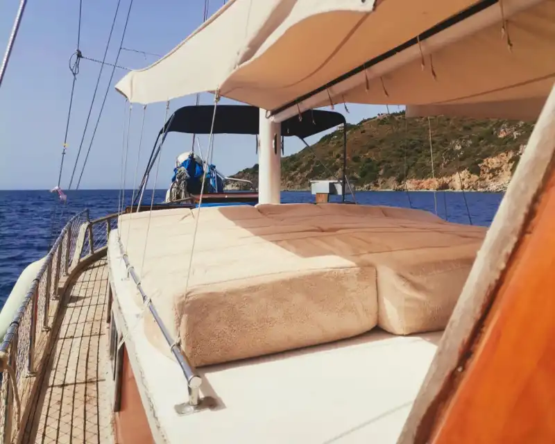 Comfortable 6-Person Gulet Holiday in Datça’s Serene and Stunning Bays