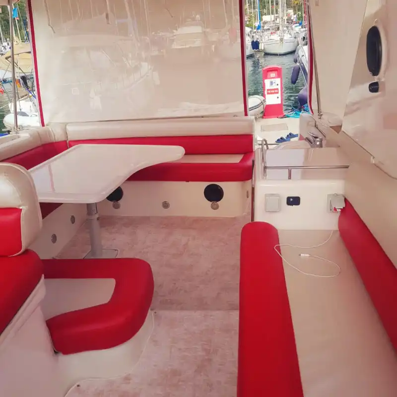 Путешествуйте по водам Мармариса на бюджетной яхте для 8 человек