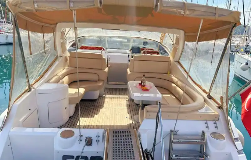 Наслаждайтесь Эгейским морем на яхте Crunch в Мармарисе