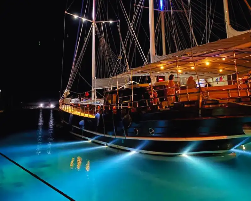 Marmaris’in Saklı Koylarını Keşfetmek İçin Muhteşem Bir Gulet Deneyimi