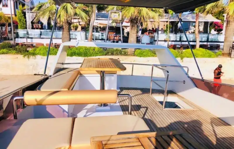 Experience Side’s Best Private Yacht for a Dreamy Sea Escape