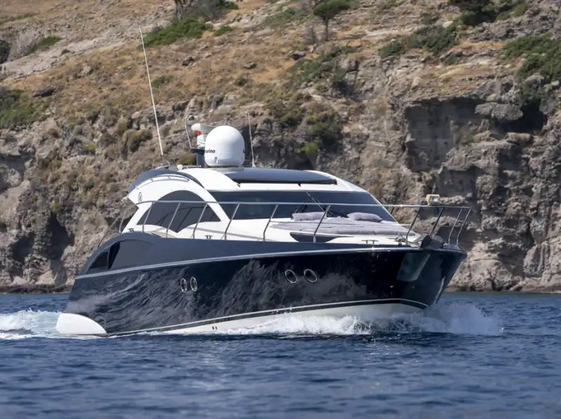 Комфортное морское путешествие для 4 человек на 15-метровом скоростном катере в Бодруме